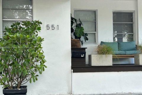 Immobilier commercial à vendre à Miami, Floride: 269.97 m2 № 1809828 - photo 5
