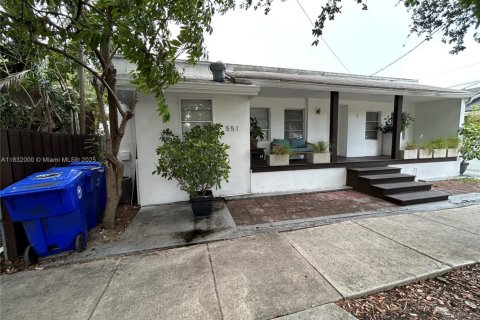 Immobilier commercial à vendre à Miami, Floride: 269.97 m2 № 1809828 - photo 3