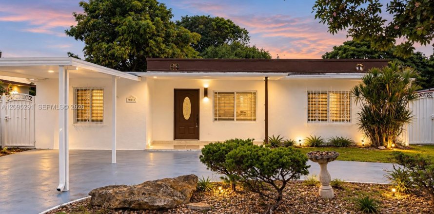 Villa ou maison à Hialeah, Floride 3 chambres, 96.62 m2 № 2392959