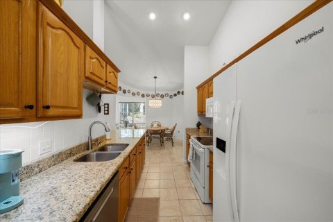 Villa ou maison à vendre à Dunnellon, Floride: 3 chambres, 188.31 m2 № 2129192 - photo 17