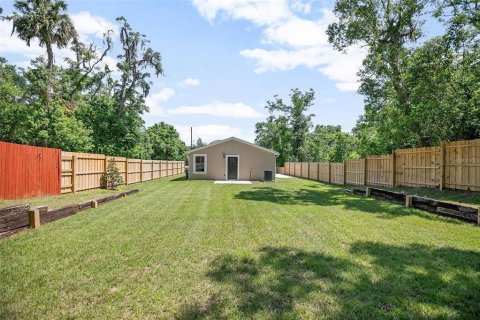 House in DeLand, Florida 3 bedrooms, 111.48 sq.m. № 1793898 - photo 21