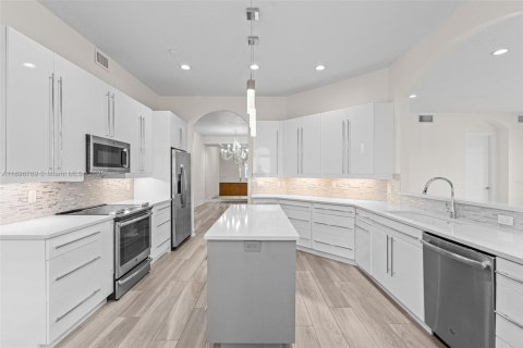 Condo in Palm Beach Gardens, Florida, 3 bedrooms  № 1950953 - photo 3