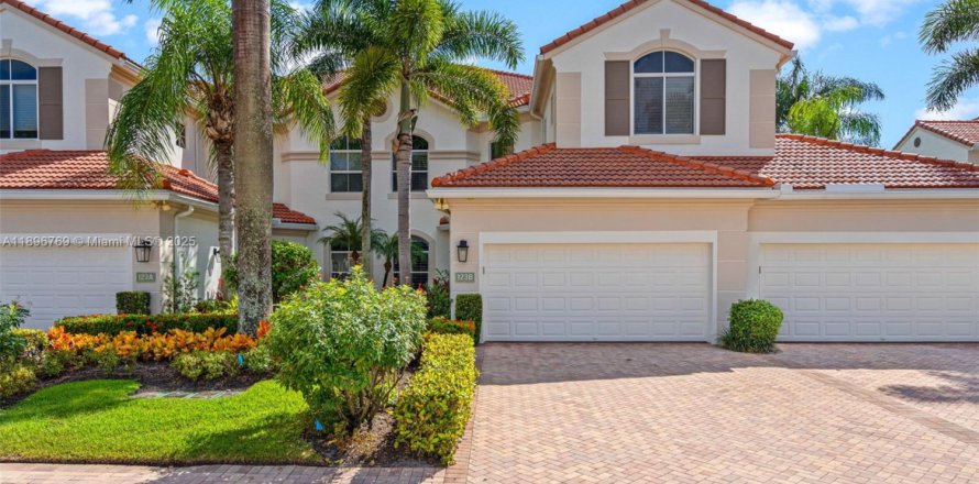 Condo in Palm Beach Gardens, Florida, 3 bedrooms № 1950953