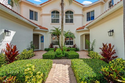 Condo in Palm Beach Gardens, Florida, 3 bedrooms  № 1950953 - photo 19