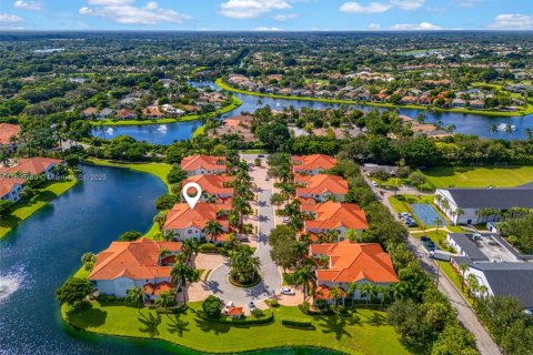 Condo in Palm Beach Gardens, Florida, 3 bedrooms  № 1950953 - photo 10