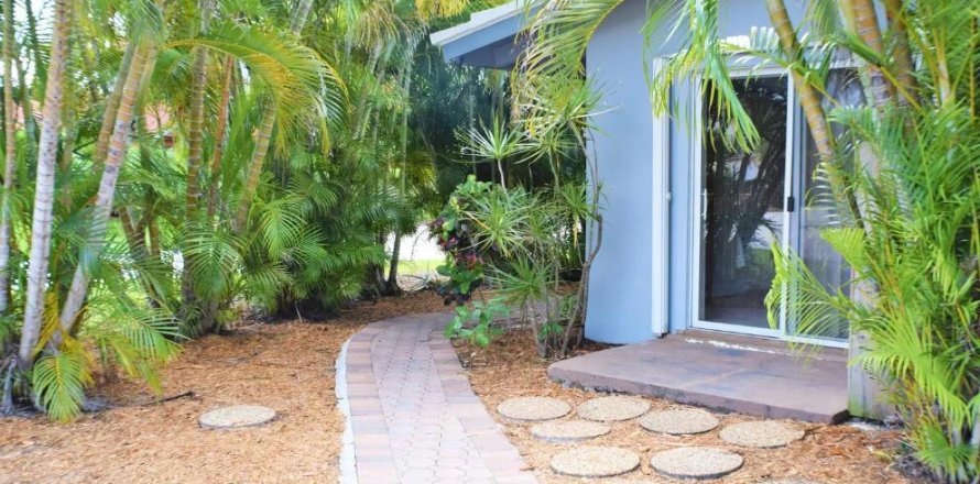Appartement à Lauderdale-by-the-Sea, Floride 3 chambres, 223.15 m2 № 2278964