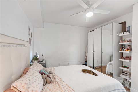 Condominio en venta en North Bay Village, Florida, 3 dormitorios, 124.12 m2 № 1994439 - foto 5