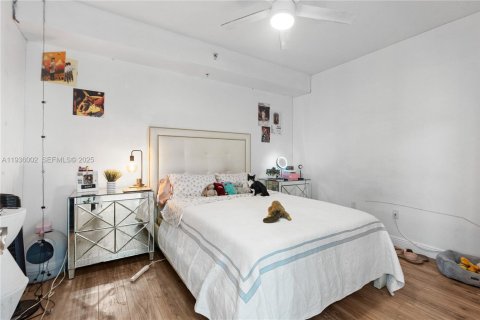 Condominio en venta en North Bay Village, Florida, 3 dormitorios, 124.12 m2 № 1994439 - foto 2