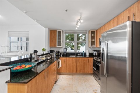 Condominio en venta en North Bay Village, Florida, 3 dormitorios, 124.12 m2 № 1994439 - foto 25