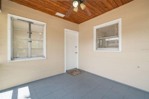 Apartamento en alquiler en Clearwater, Florida, 2 dormitorios, 74.14 m2 № 1743509 - foto 9