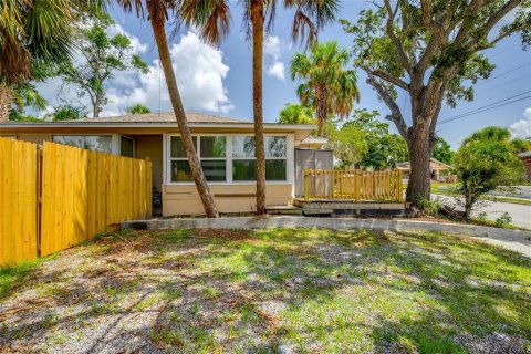 Apartamento en alquiler en Clearwater, Florida, 2 dormitorios, 74.14 m2 № 1743509 - foto 10