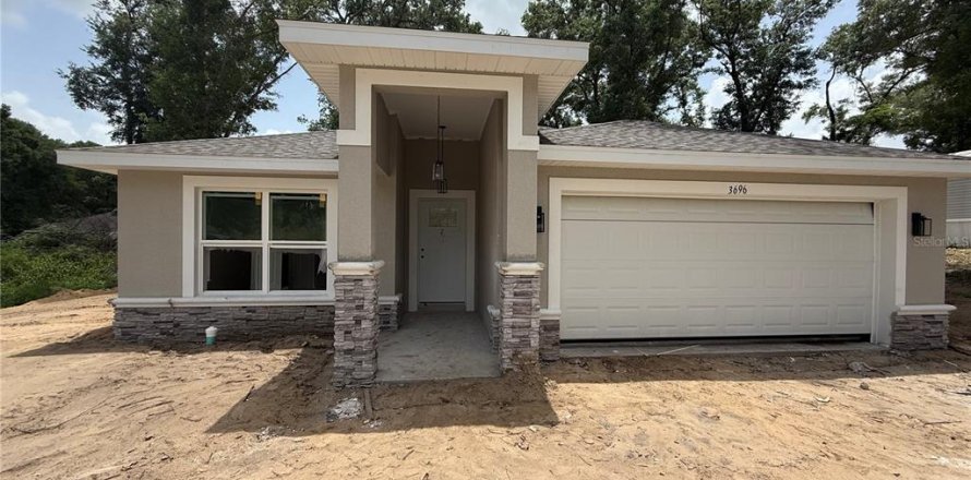 House in Summerfield, Florida 3 bedrooms, 147.62 sq.m. № 1774688