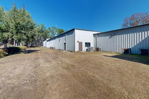 Immobilier commercial à louer à Gainesville, Floride: 3994.8 m2 № 2148466 - photo 13