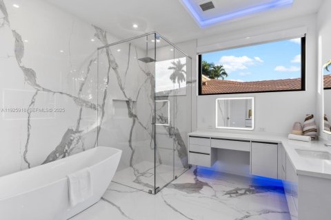 Villa ou maison à vendre à Fort Lauderdale, Floride: 5 chambres, 559.83 m2 № 1986979 - photo 26