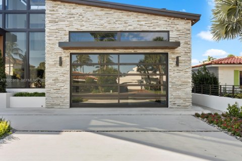 Villa ou maison à vendre à Fort Lauderdale, Floride: 5 chambres, 559.83 m2 № 1986979 - photo 6
