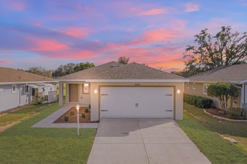 Casa en venta en Floral City, Florida, 3 dormitorios, 110.09 m2 № 1719973 - foto 1