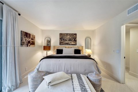 Condominio en venta en Pembroke Pines, Florida, 1 dormitorio, 75.34 m2 № 1957762 - foto 17