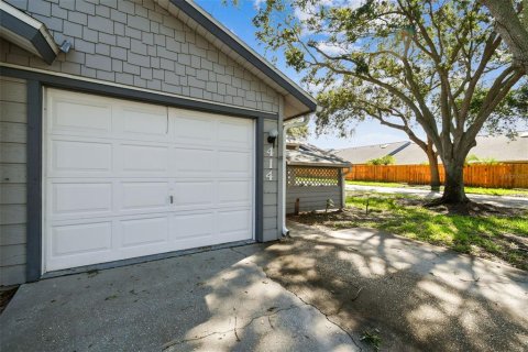 House in Tarpon Springs, Florida 2 bedrooms, 99.41 sq.m. № 1837459 - photo 13