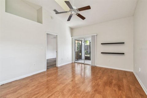House in Tarpon Springs, Florida 2 bedrooms, 99.41 sq.m. № 1837459 - photo 27