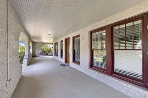 Villa ou maison à vendre à Umatilla, Floride: 7 chambres, 294.04 m2 № 1845000 - photo 15