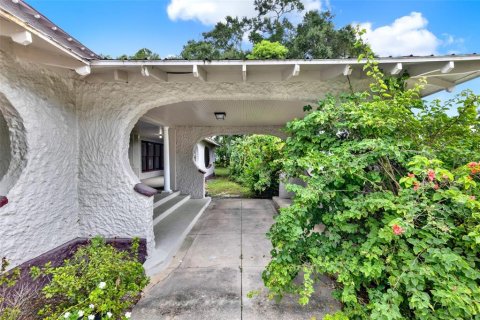 Villa ou maison à vendre à Umatilla, Floride: 7 chambres, 294.04 m2 № 1845000 - photo 5
