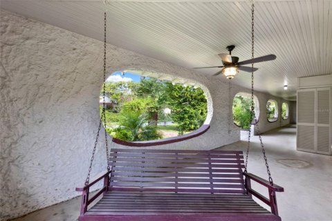 Villa ou maison à vendre à Umatilla, Floride: 7 chambres, 294.04 m2 № 1845000 - photo 12