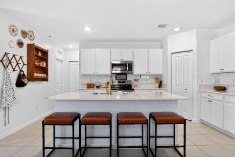 Villa ou maison à vendre à St. Lucie, Floride: 6 chambres, 228.82 m2 № 2087533 - photo 6