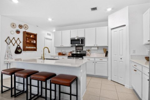 Villa ou maison à vendre à St. Lucie, Floride: 6 chambres, 228.82 m2 № 2087533 - photo 8