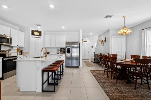 Villa ou maison à vendre à St. Lucie, Floride: 6 chambres, 228.82 m2 № 2087533 - photo 7