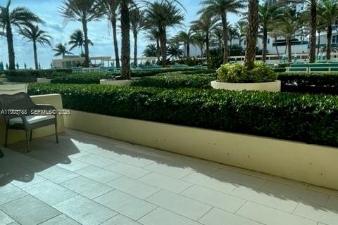 Condominio en alquiler en Hollywood, Florida, 45.8 m2 № 2055484 - foto 10