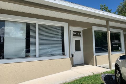 Propiedad comercial en alquiler en Ocala, Florida № 1915103 - foto 1