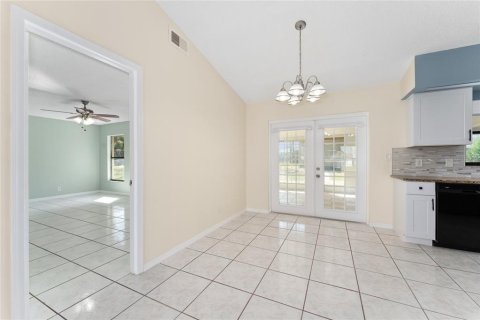 Casa en alquiler en Deltona, Florida, 4 dormitorios, 133.97 m2 № 1903327 - foto 7