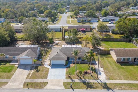 Casa en alquiler en Deltona, Florida, 4 dormitorios, 133.97 m2 № 1903327 - foto 3