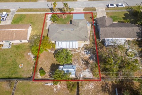 Casa en alquiler en Deltona, Florida, 4 dormitorios, 133.97 m2 № 1903327 - foto 4
