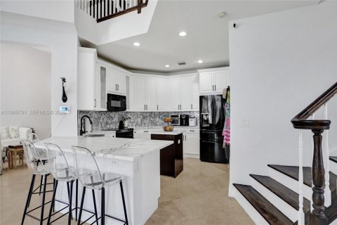 Villa ou maison à vendre à Davie, Floride: 5 chambres, 348.57 m2 № 2047463 - photo 23