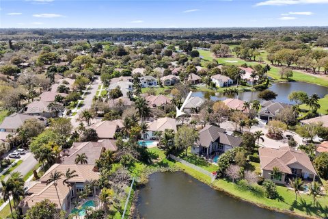 Villa ou maison à vendre à Davie, Floride: 5 chambres, 348.57 m2 № 2047463 - photo 6
