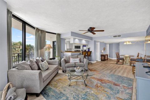 Copropriété à vendre à Daytona Beach Shores, Floride: 2 chambres, 145.02 m2 № 2414979 - photo 14