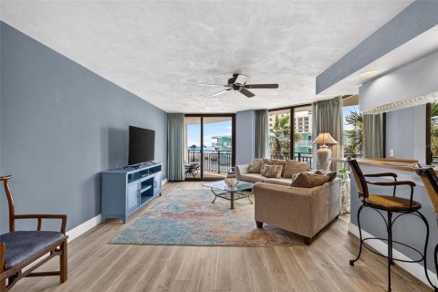 Copropriété à vendre à Daytona Beach Shores, Floride: 2 chambres, 145.02 m2 № 2414979 - photo 10