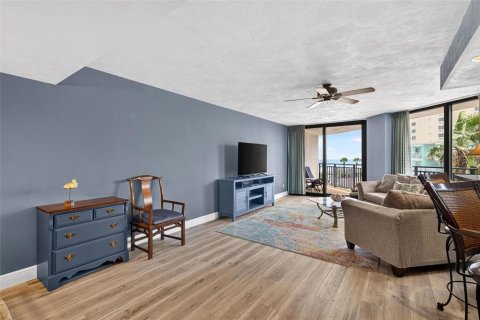 Copropriété à vendre à Daytona Beach Shores, Floride: 2 chambres, 145.02 m2 № 2414979 - photo 8