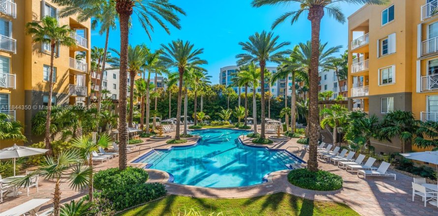 Condo in Miami Beach, Florida, 3 bedrooms № 1841214