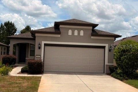 House in Ocala, Florida 2 bedrooms, 133.13 sq.m. № 2305966