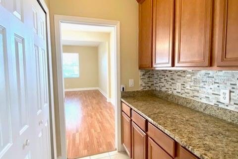 House in Orlando, Florida 4 bedrooms, 257.06 sq.m. № 2227599 - photo 13