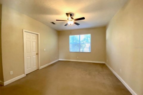 House in Orlando, Florida 4 bedrooms, 257.06 sq.m. № 2227599 - photo 21