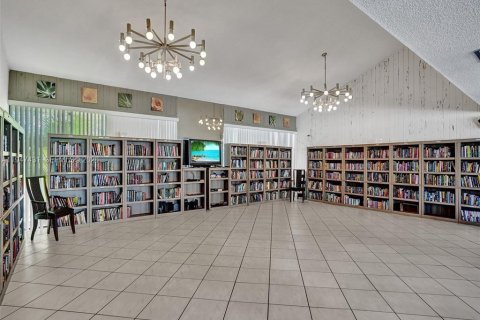 Снять в аренду кондоминиум в Помпано-Бич, Флорида 1 спальня, 75.25м2, № 2003549 - фото 25