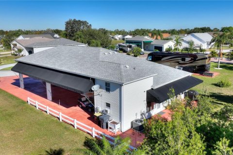 Casa en venta en Polk City, Florida, 2 dormitorios, 149.2 m2 № 1529256 - foto 15