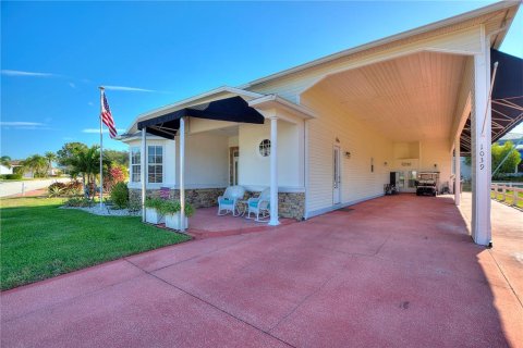 Casa en venta en Polk City, Florida, 2 dormitorios, 149.2 m2 № 1529256 - foto 3