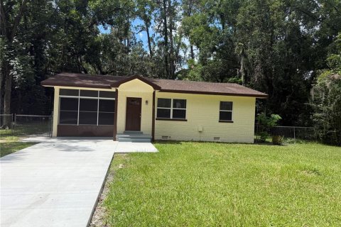 House in Brooksville, Florida 2 bedrooms, 72.84 sq.m. № 1826401 - photo 1