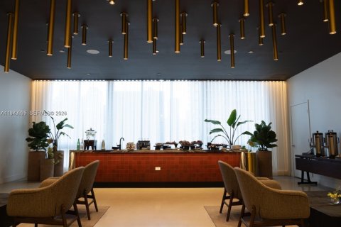 Condo in Miami, Florida, 1 bedroom  № 2042734 - photo 28