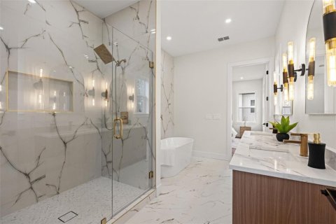 Casa en venta en Seminole, Florida, 4 dormitorios, 249.72 m2 № 2428935 - foto 13