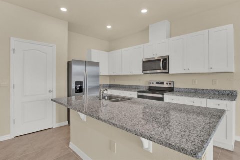 Adosado en alquiler en Howey-in-the-Hills, Florida, 3 dormitorios, 155.43 m2 № 1843531 - foto 10